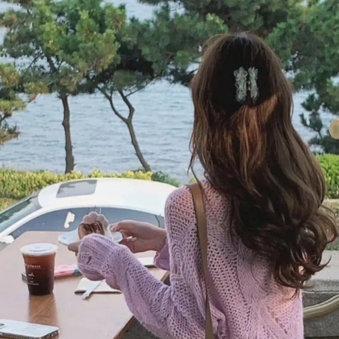 网购美食宅幸福 背景图